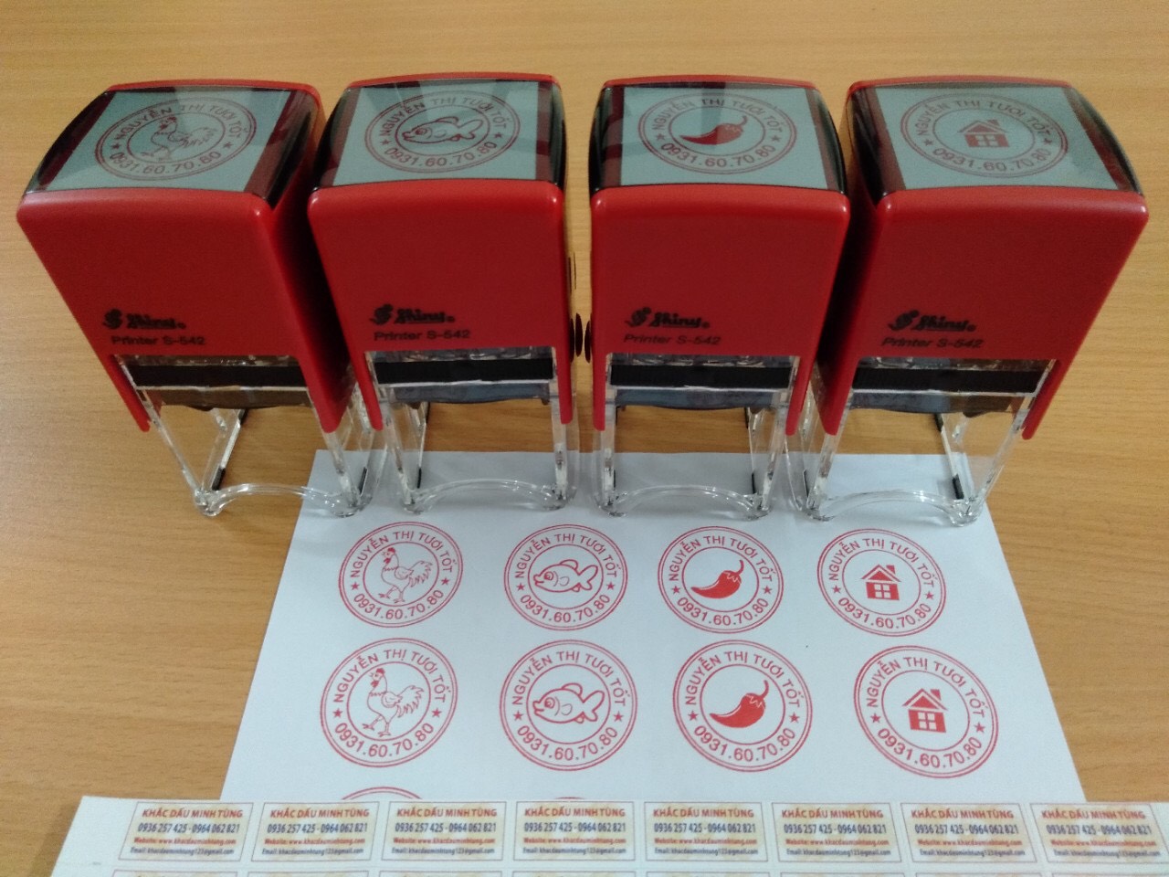 khắc con dấu tròn